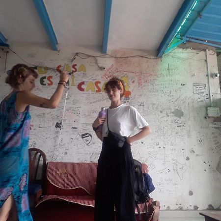 Superinn Home Stay& Guest House アーグラ エクステリア 写真