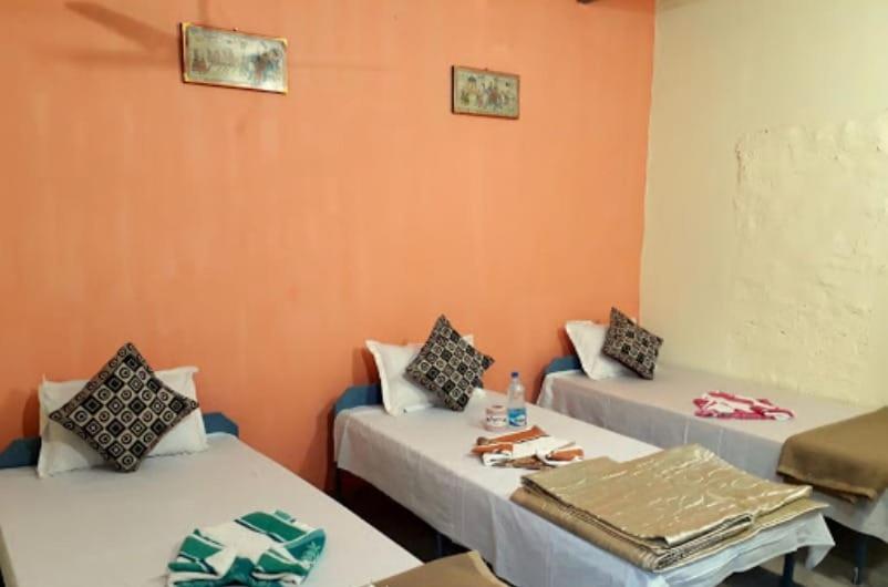 Superinn Home Stay& Guest House アーグラ エクステリア 写真
